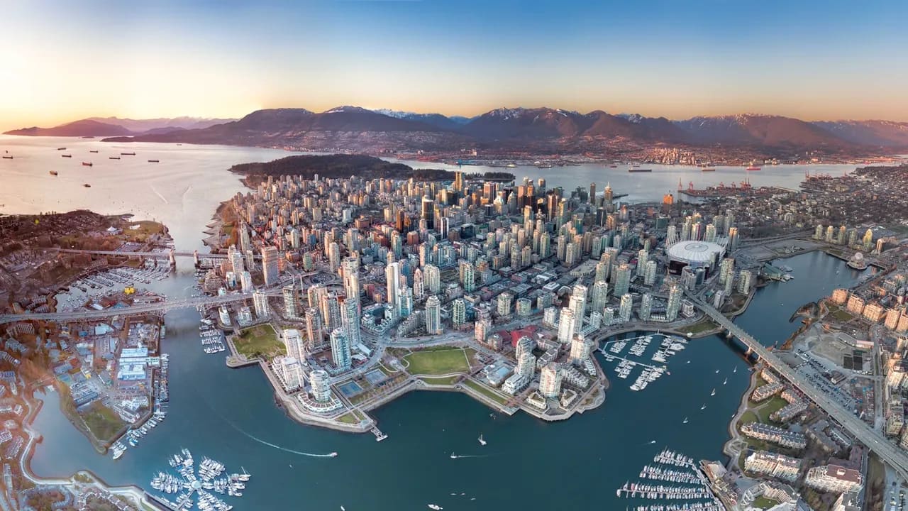 A photo of downtown vancouver's skyline