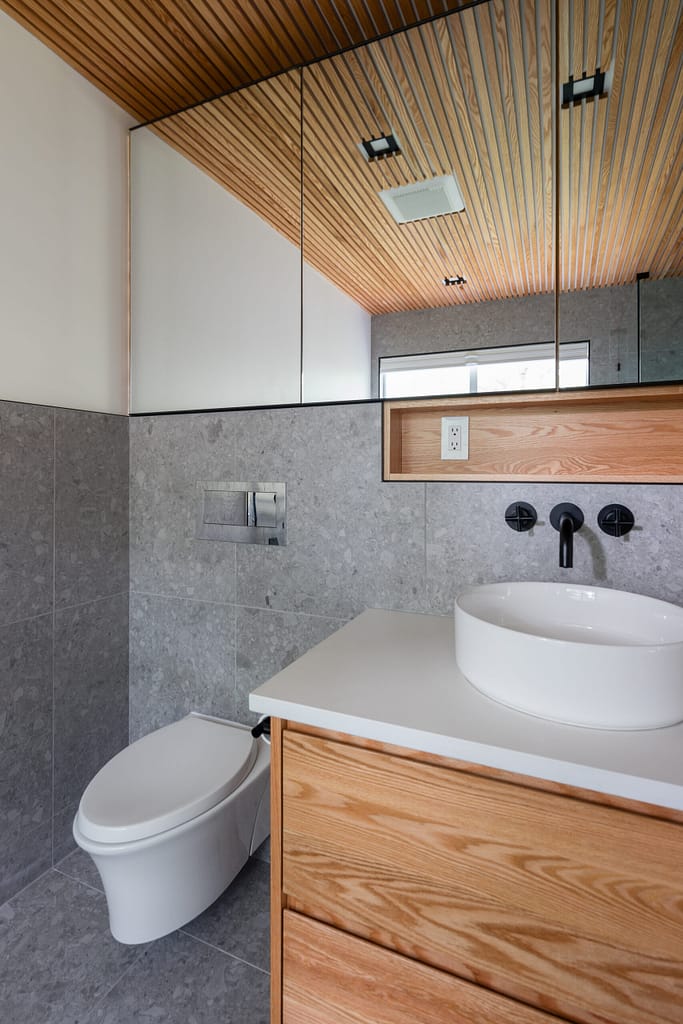 Bathroom Remodel Coqaitlam BC